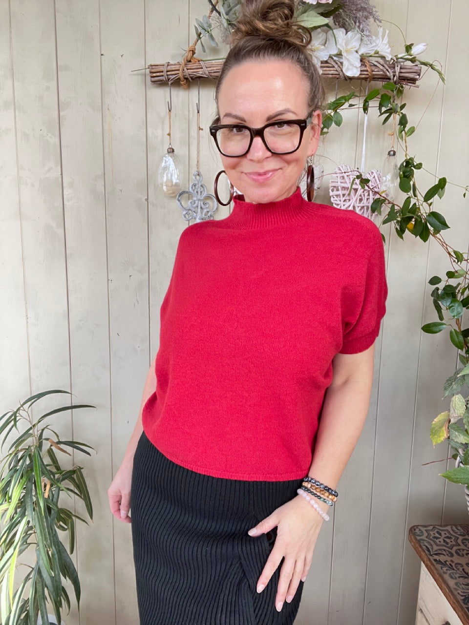 Pulli Showtime Rot