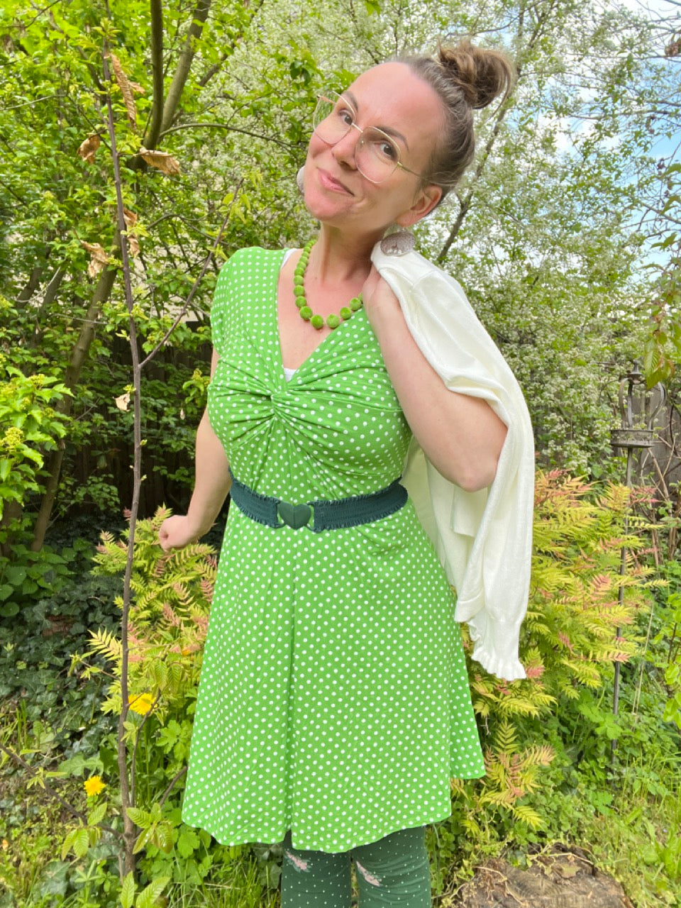 Kleid BESTSELLER Punktvoll Kiwi Grün
