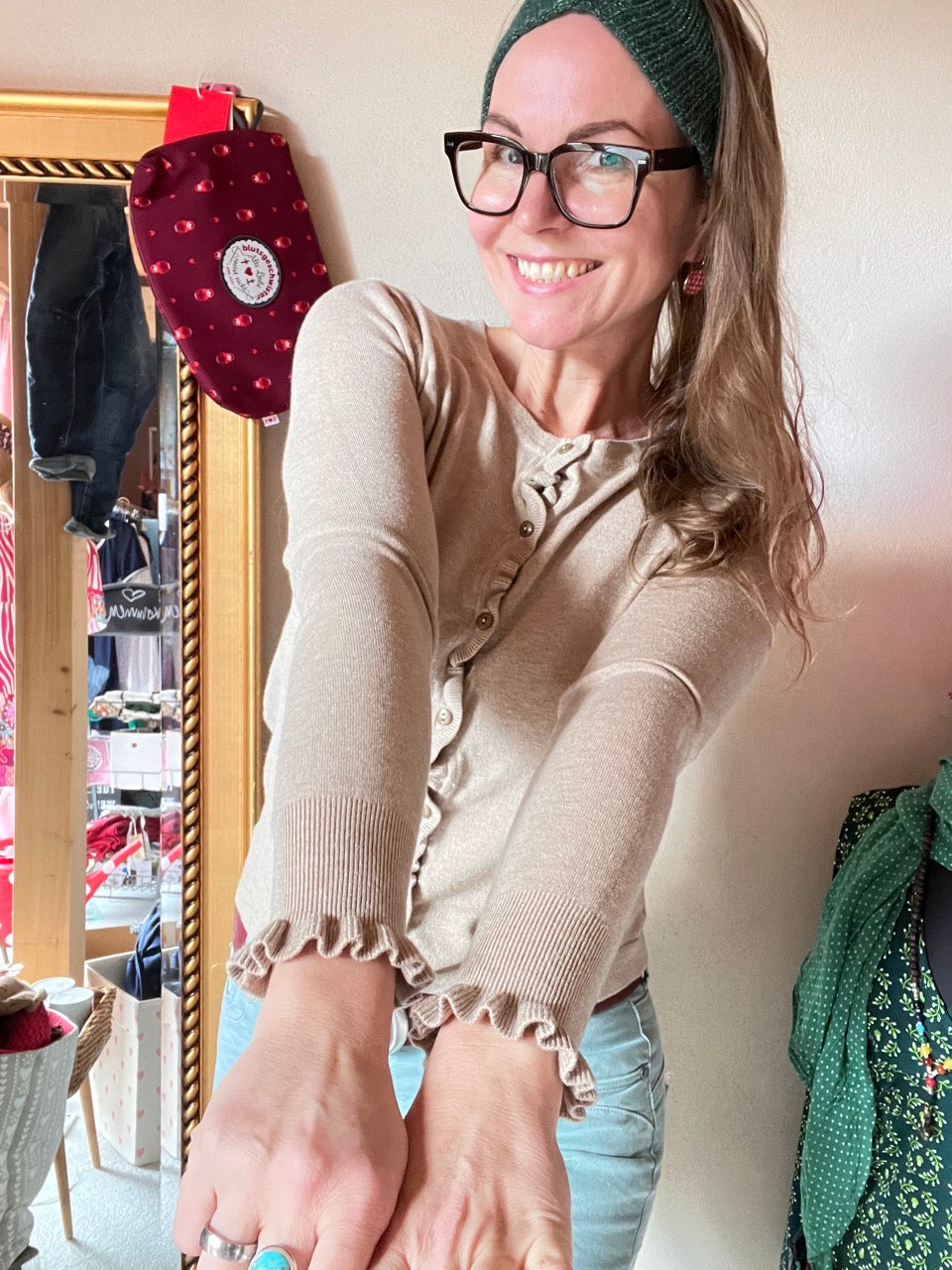 Strickjacke Rüschli Cappuccino