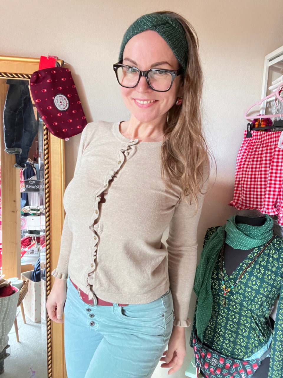 Strickjacke Rüschli Cappuccino