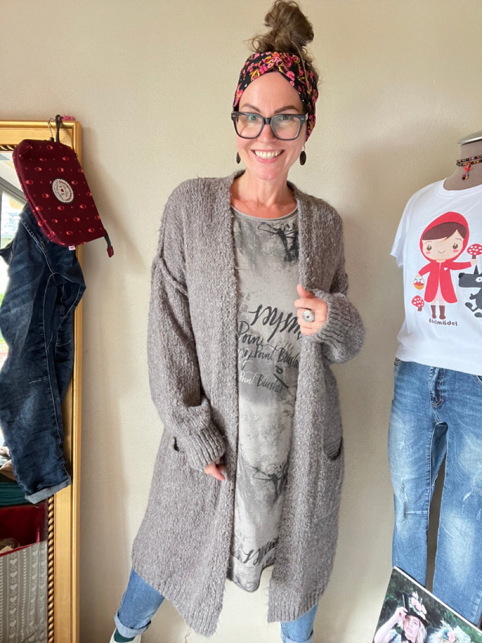 Strickmantel Frau Wolle Grau