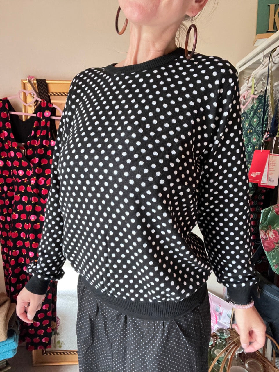 Pulli Lizzy Schwarz Punkte