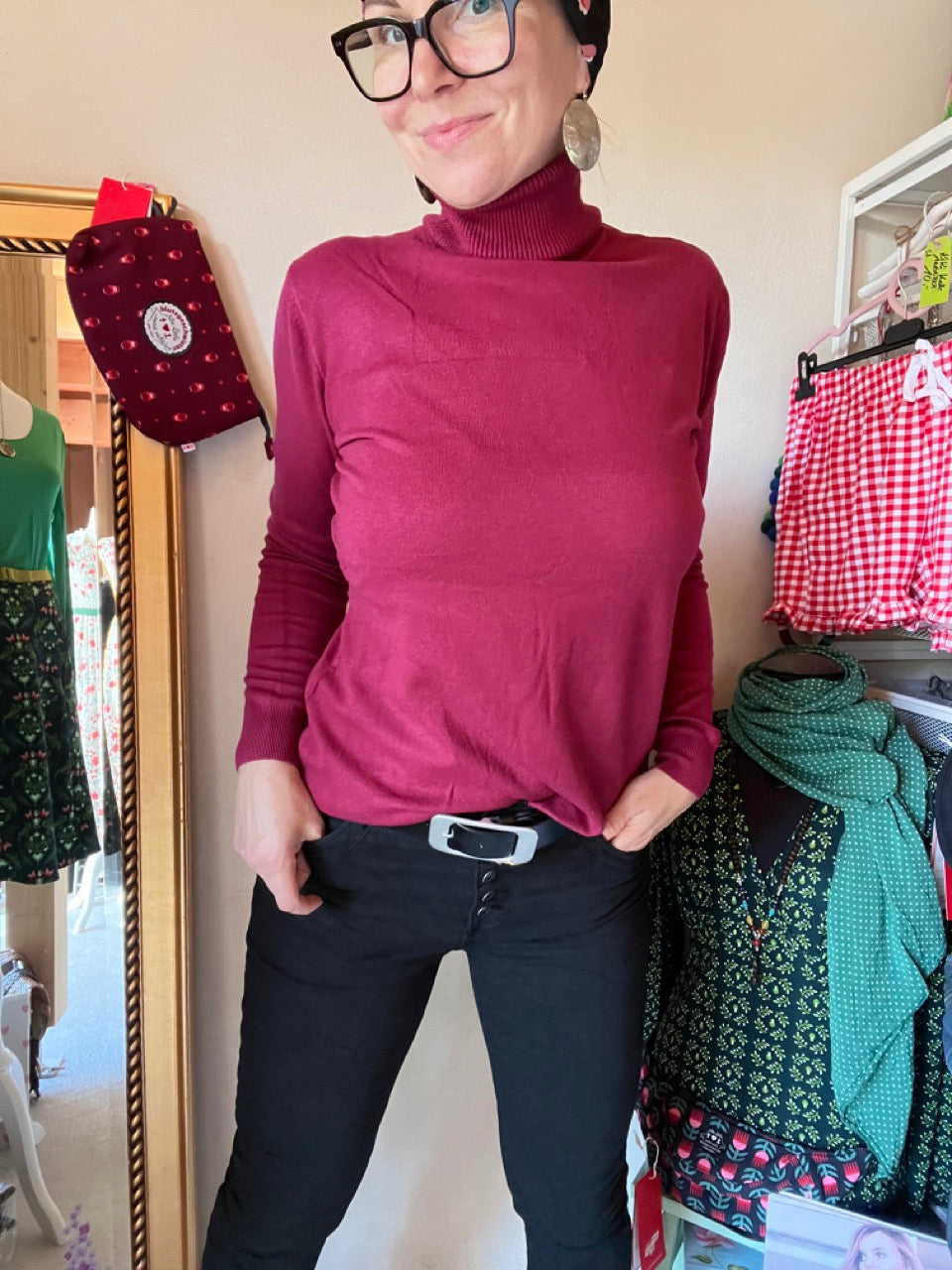 Pulli Around the Clock Purpurrot