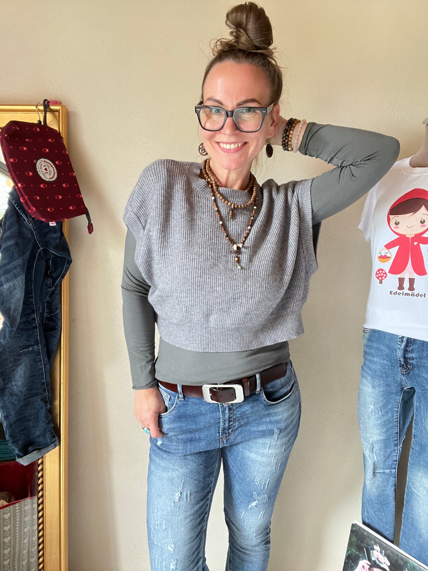 Oversize Pullunder Grau