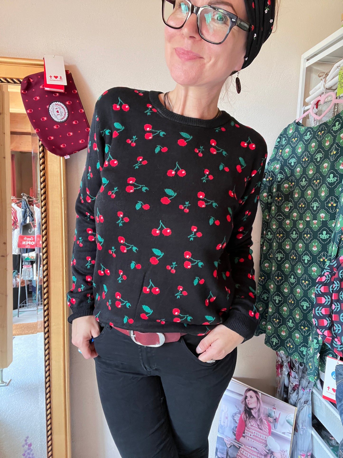 Pulli Lizzy Schwarz