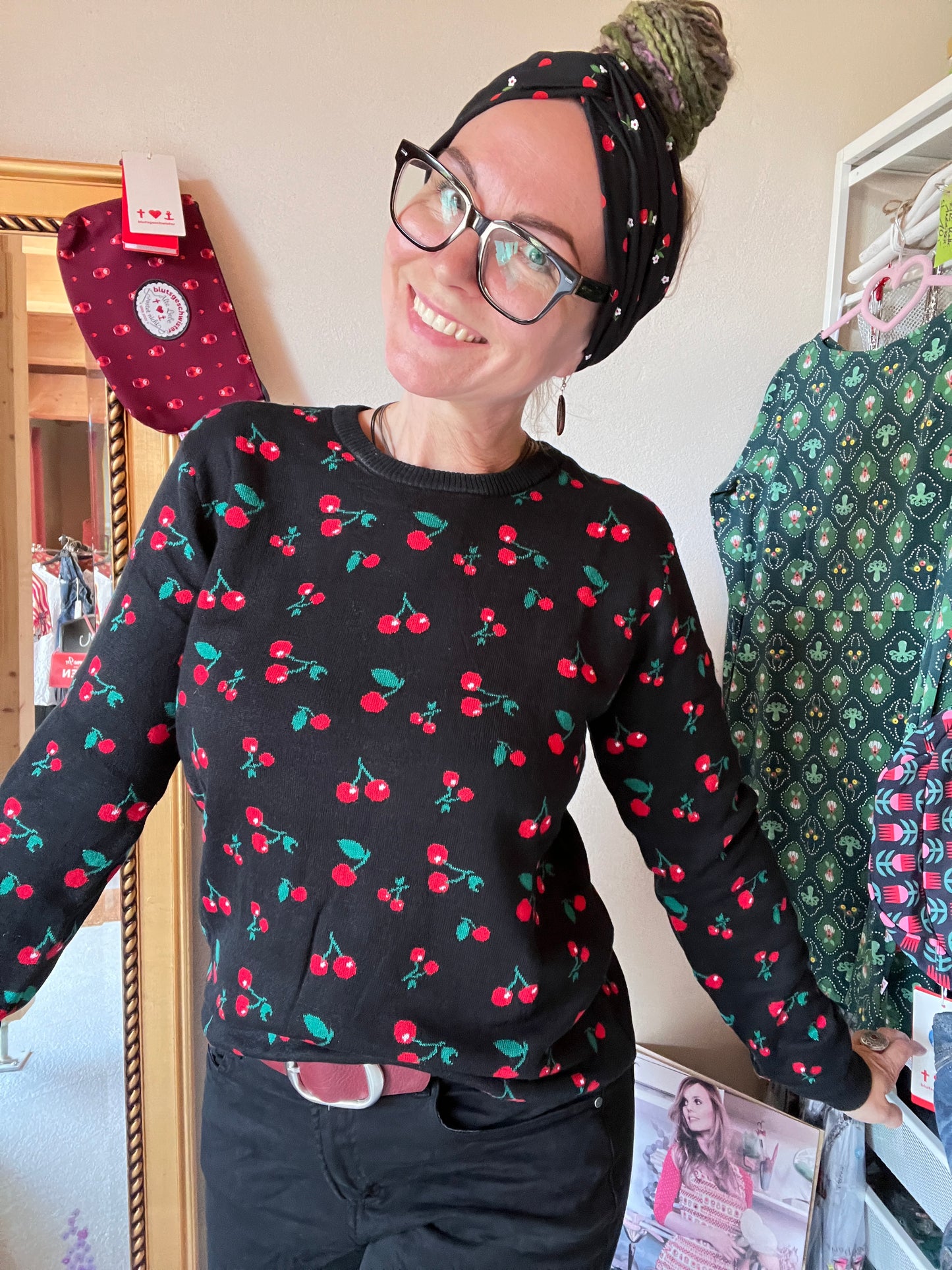 Pulli Lizzy Schwarz
