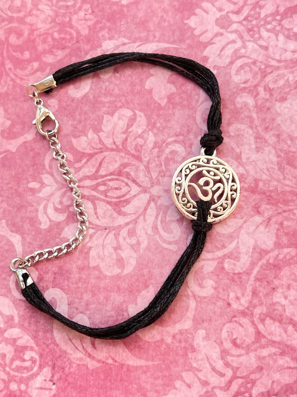 Armband OM Schwarz - FROLLEIN KÄTHE Shop