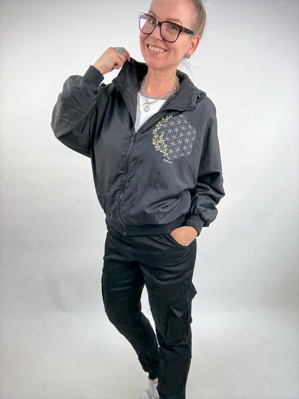 Jacke Edelmädel Blume des Lebens 2 Farben - FROLLEIN KÄTHE Shop