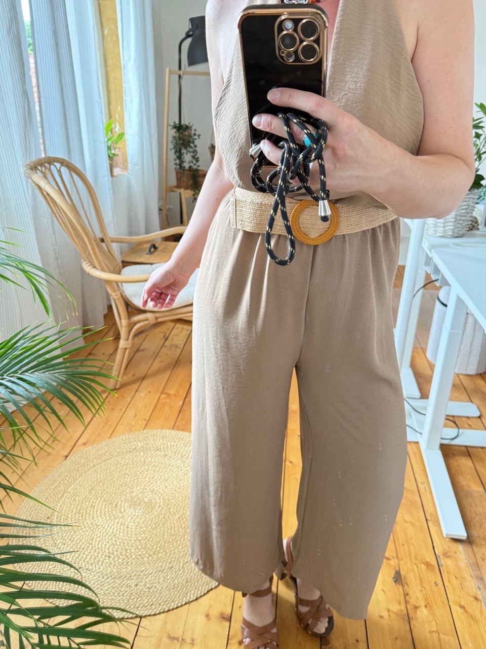 Jumpsuit Marla mit Gürtel Cappuccino - FROLLEIN KÄTHE Shop