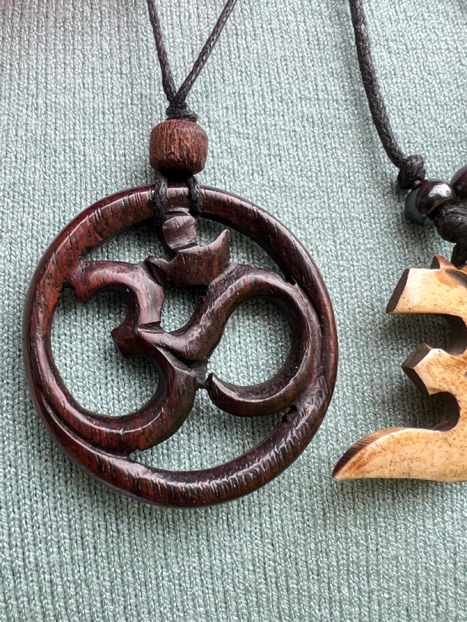 Kette Holz verschiedene Symbole - FROLLEIN KÄTHE Shop