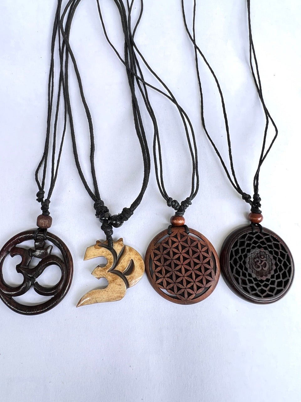 Kette Holz verschiedene Symbole - FROLLEIN KÄTHE Shop