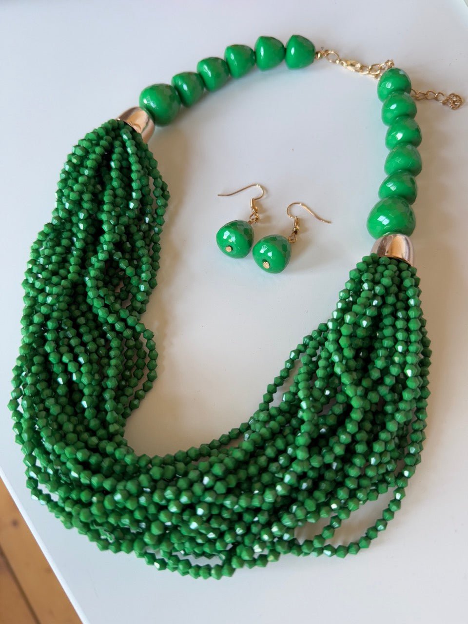 Kette & Ohrringe Perlentraum Grün - FROLLEIN KÄTHE Shop