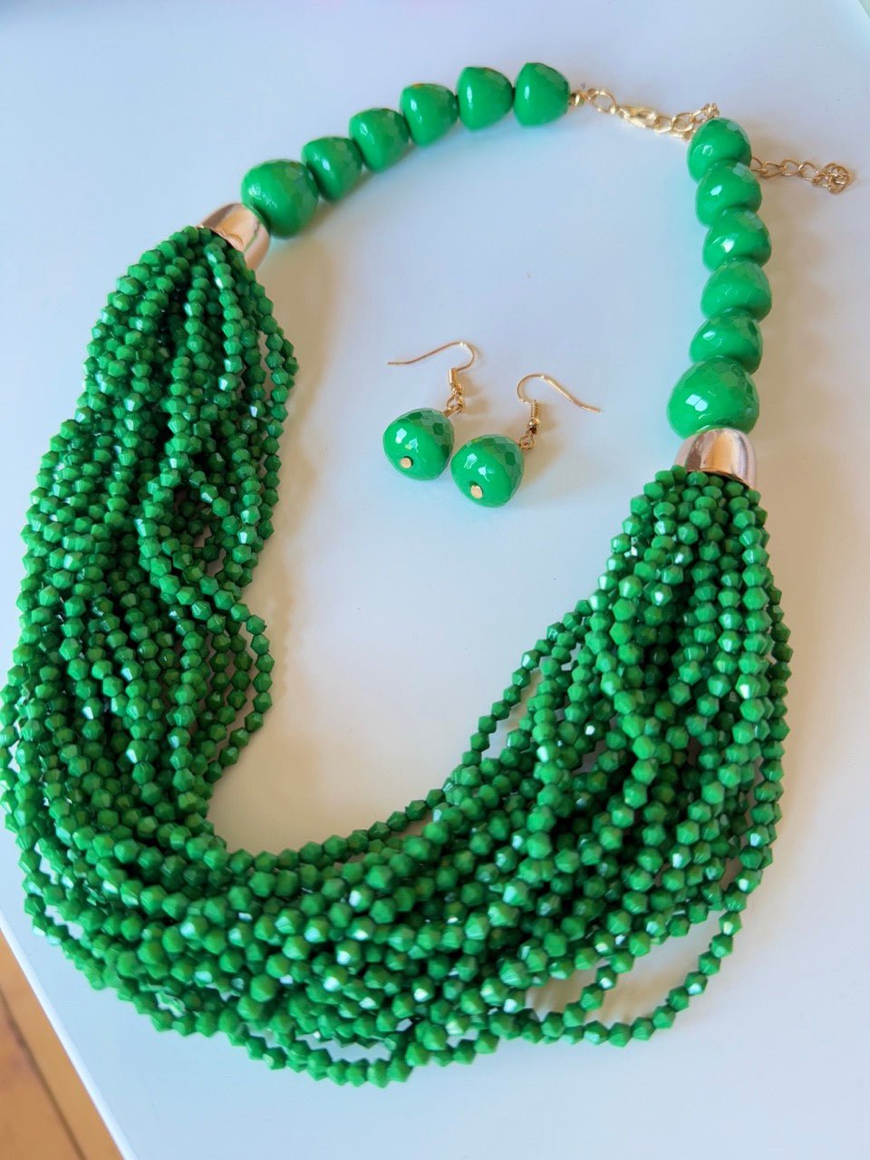 Kette & Ohrringe Perlentraum Grün - FROLLEIN KÄTHE Shop