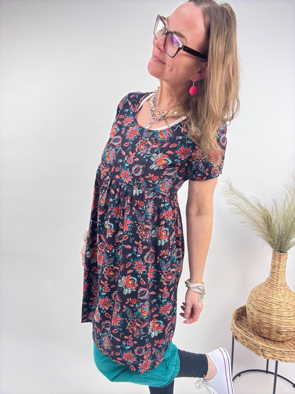 Kleid Jasmin Schwarz - FROLLEIN KÄTHE Shop