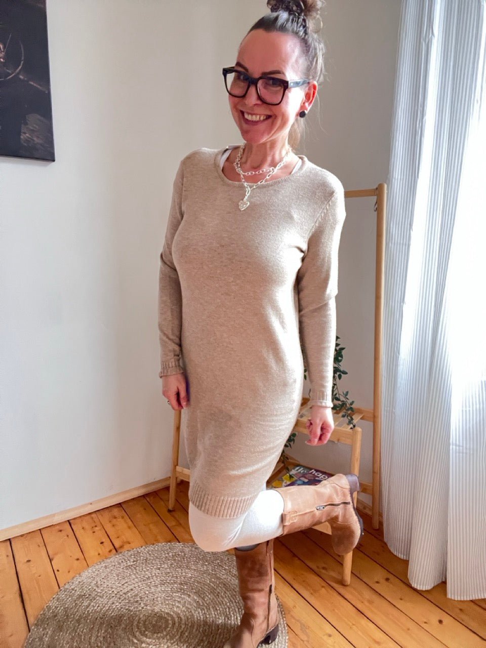 Kleid Kaira Sand - FROLLEIN KÄTHE Shop