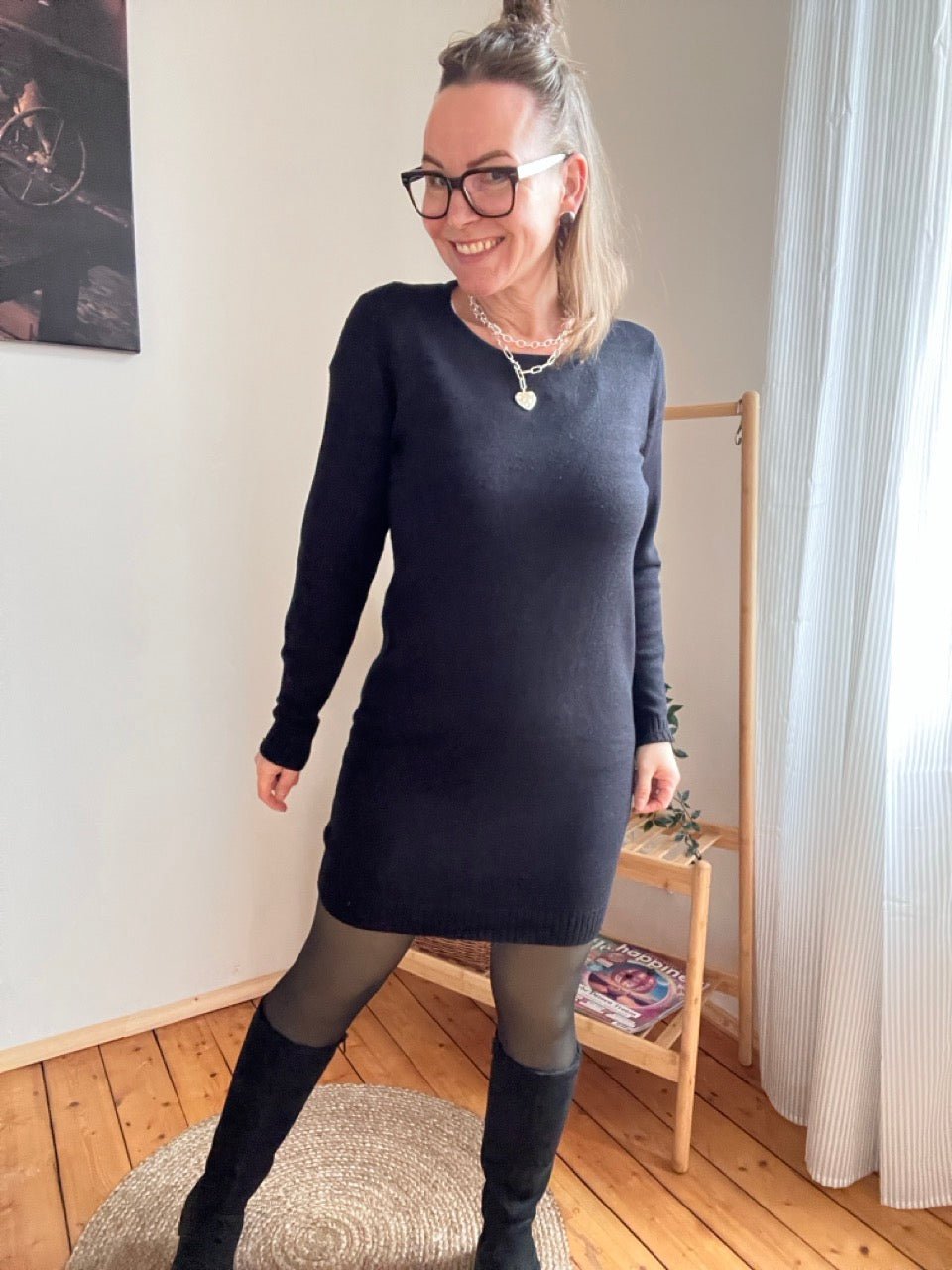 Kleid Kaira Schwarz - FROLLEIN KÄTHE Shop