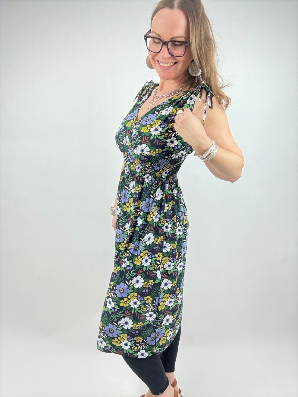 Kleid Liora Schwarz - FROLLEIN KÄTHE Shop