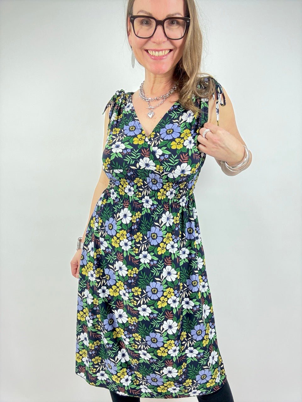 Kleid Liora Schwarz - FROLLEIN KÄTHE Shop