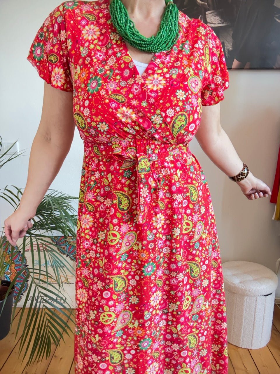 Kleid Love & Peace Rot - FROLLEIN KÄTHE Shop