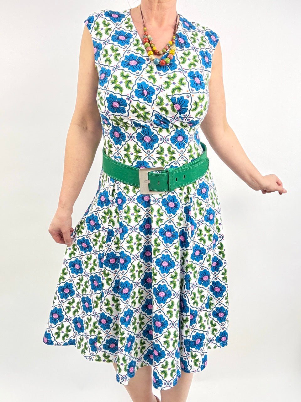 Kleid Wildblüte Weiß - FROLLEIN KÄTHE Shop