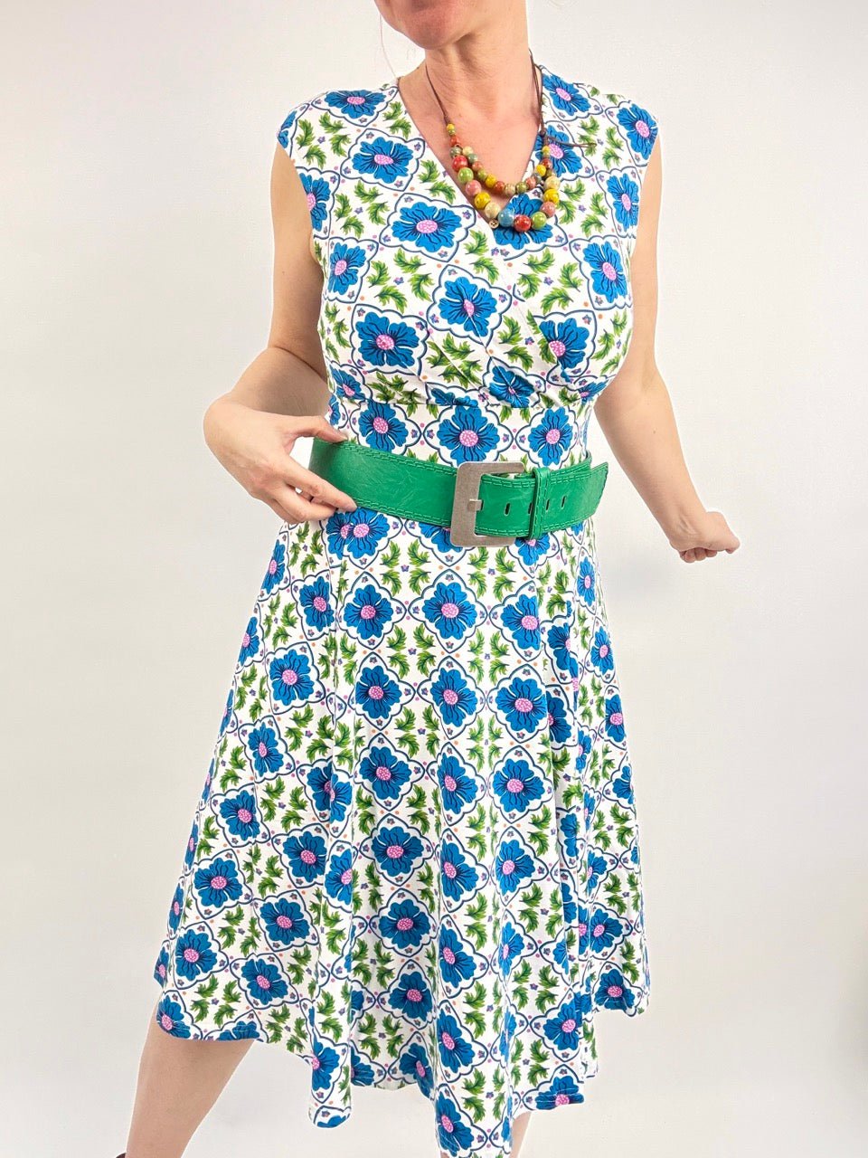 Kleid Wildblüte Weiß - FROLLEIN KÄTHE Shop