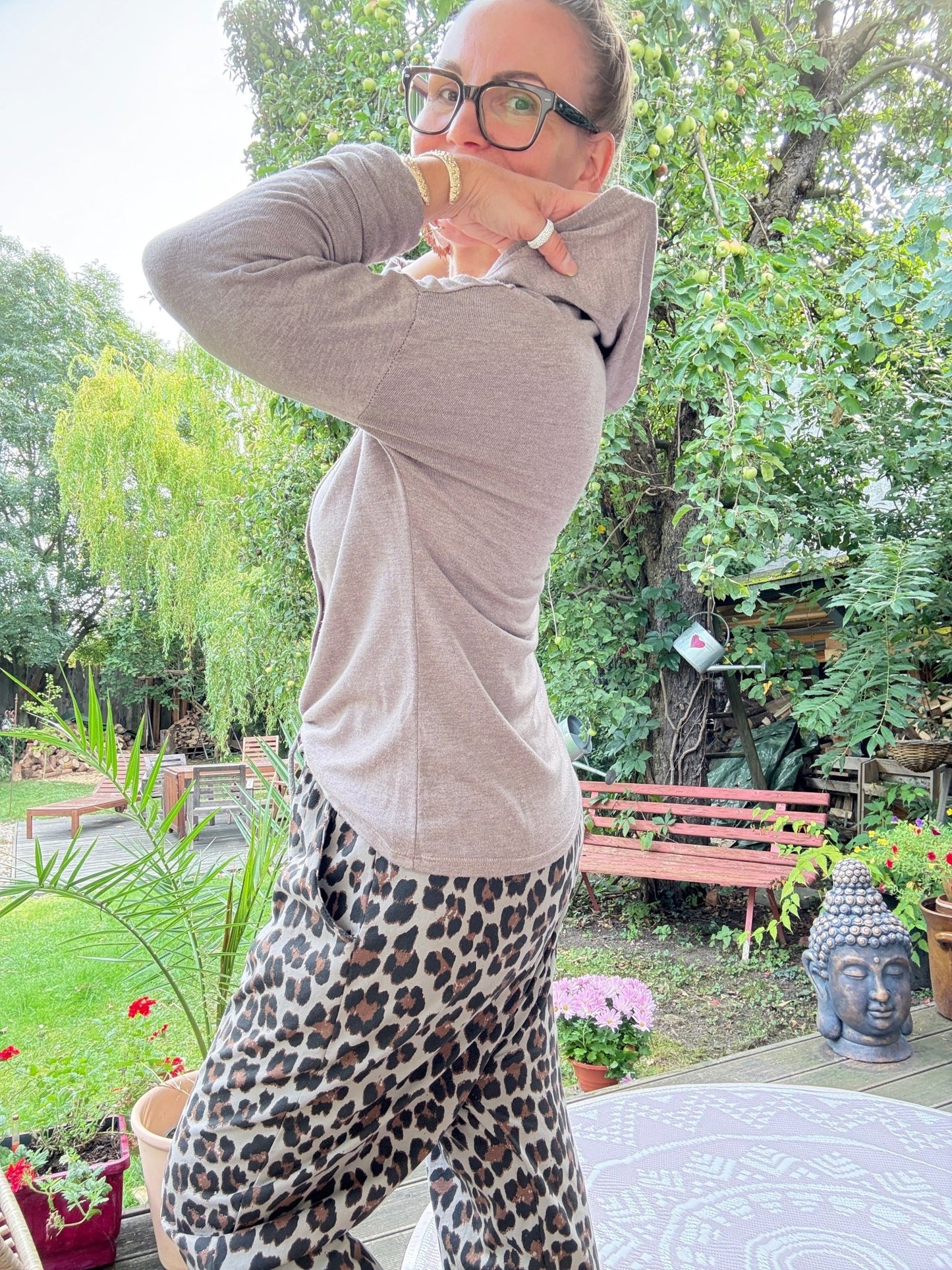 Langarm Shirt Lori Taupe - FROLLEIN KÄTHE Shop