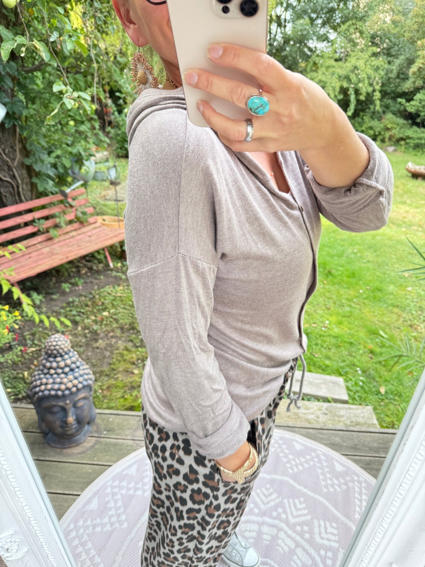 Langarm Shirt Lori Taupe - FROLLEIN KÄTHE Shop