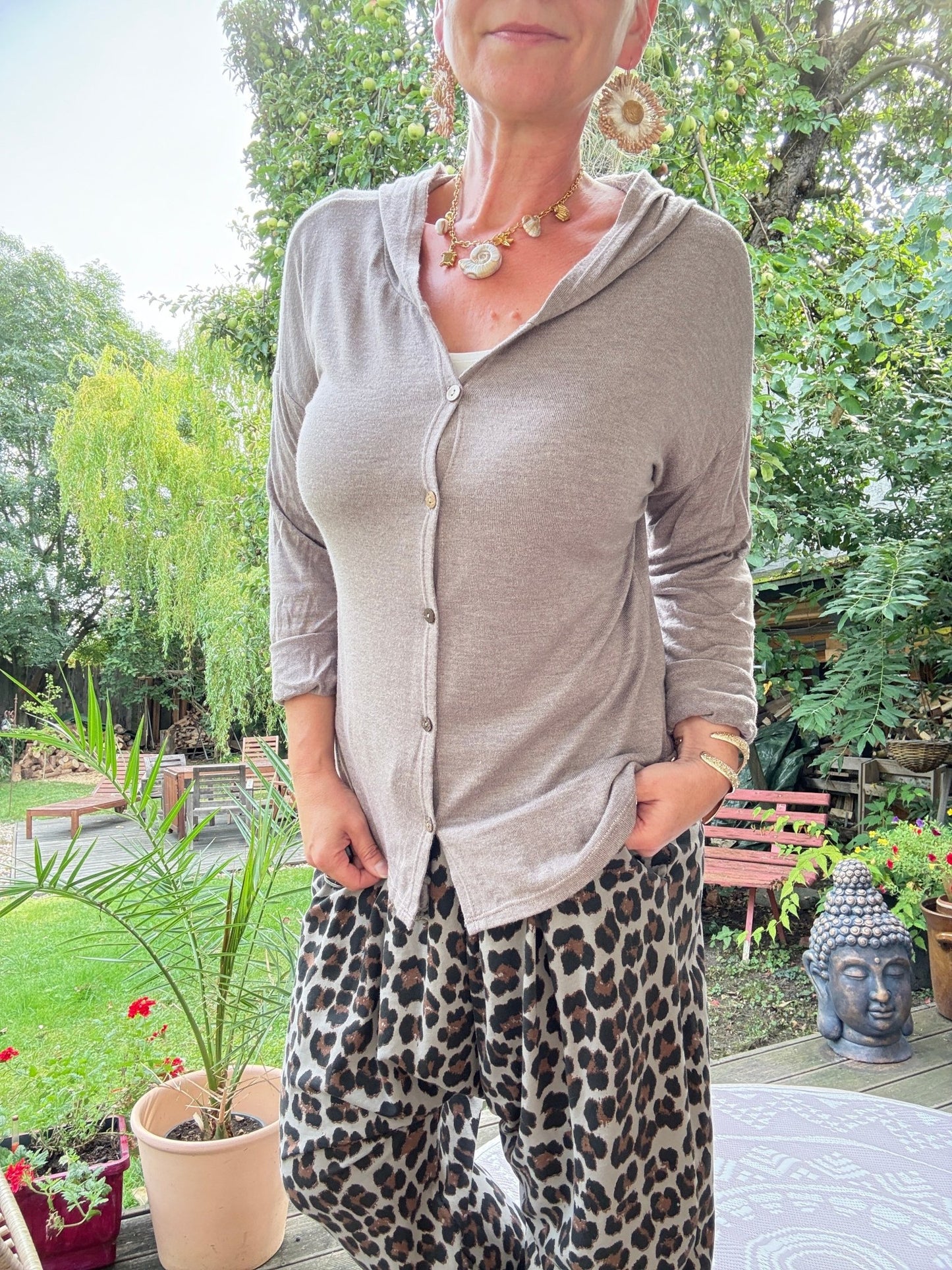 Langarm Shirt Lori Taupe - FROLLEIN KÄTHE Shop