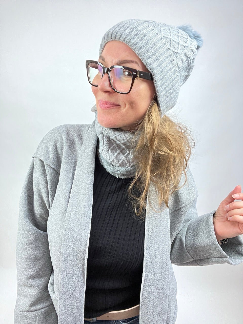 Mütze & Halswärmer Set Grau - FROLLEIN KÄTHE Shop