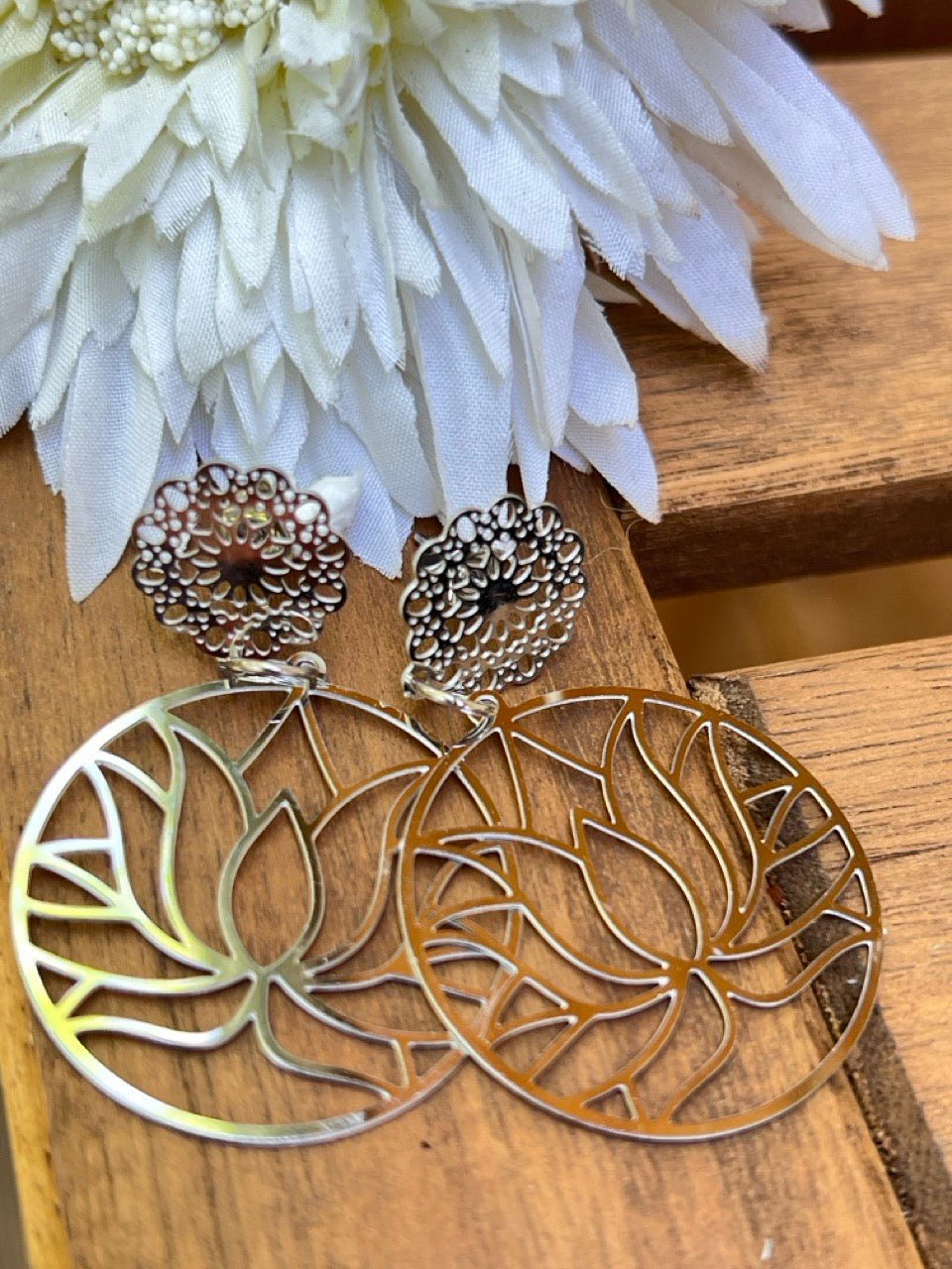 Ohrhänger Kiki Ohrschmuck Lotosblüte! Handmade - FROLLEIN KÄTHE Shop