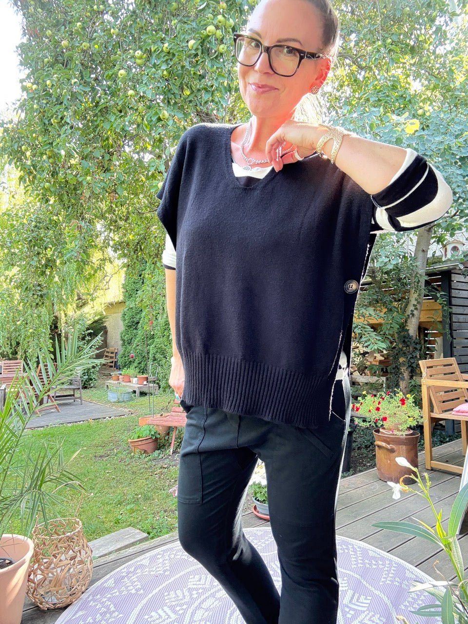 Pulli Pullunder Kaja Schwarz - FROLLEIN KÄTHE Shop