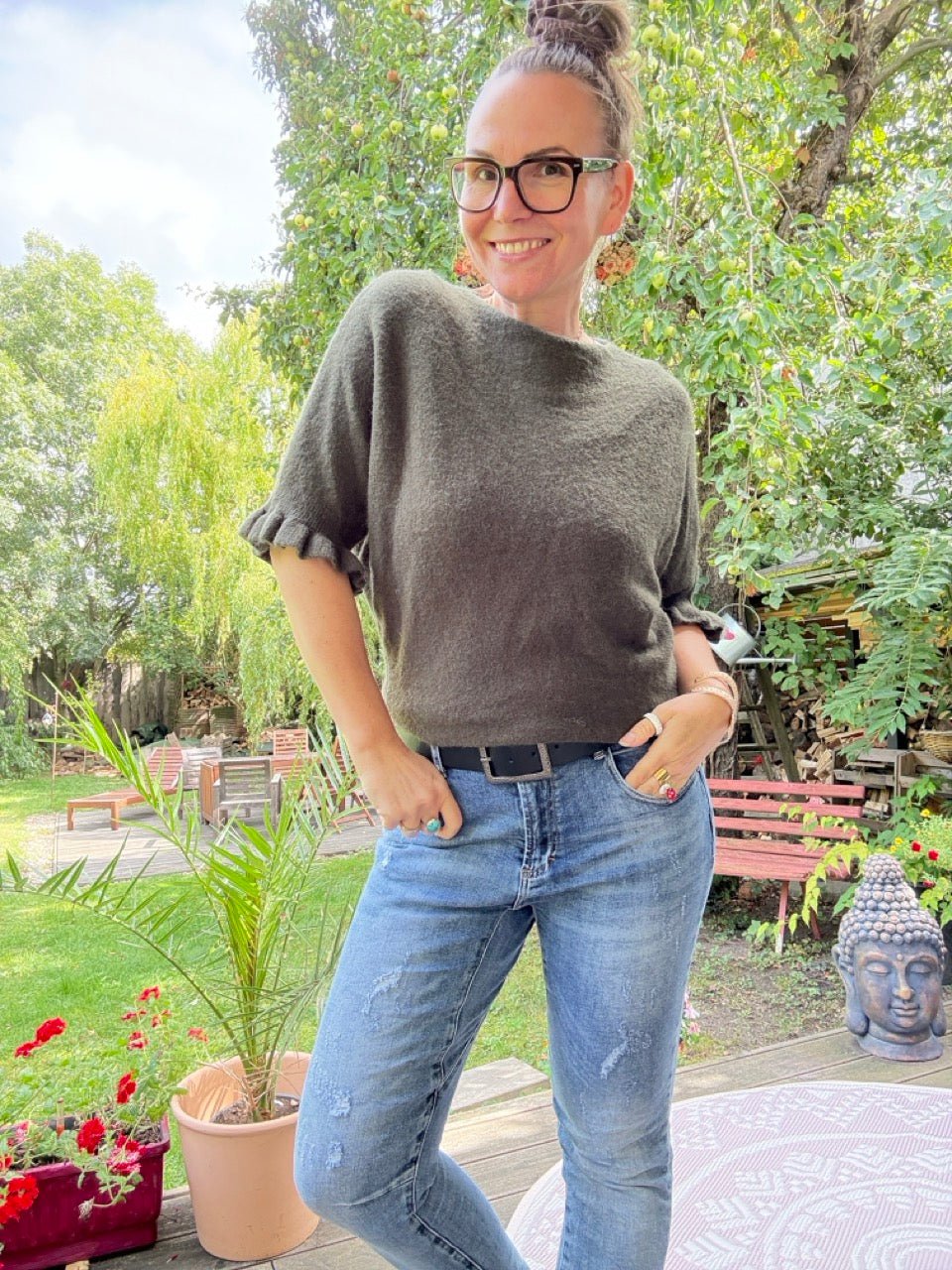 Pulli Rüschenglück Olive Grün - FROLLEIN KÄTHE Shop