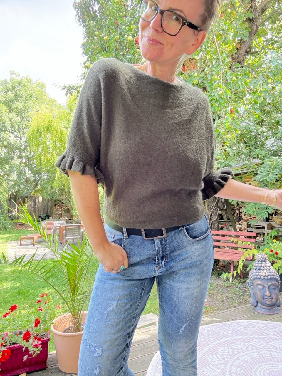 Pulli Rüschenglück Olive Grün - FROLLEIN KÄTHE Shop