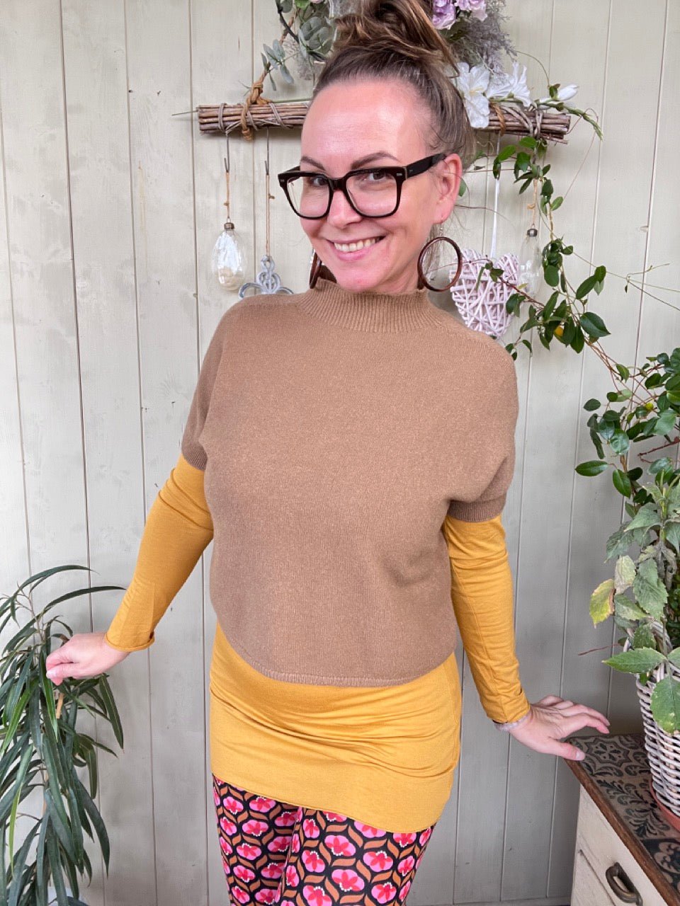 Pulli Showtime Cappuccino - FROLLEIN KÄTHE Shop