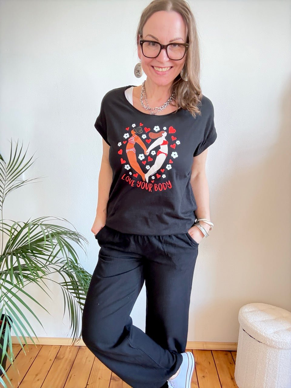 Shirt Edelmädel Long Slub Love your Body Schwarz - FROLLEIN KÄTHE Shop