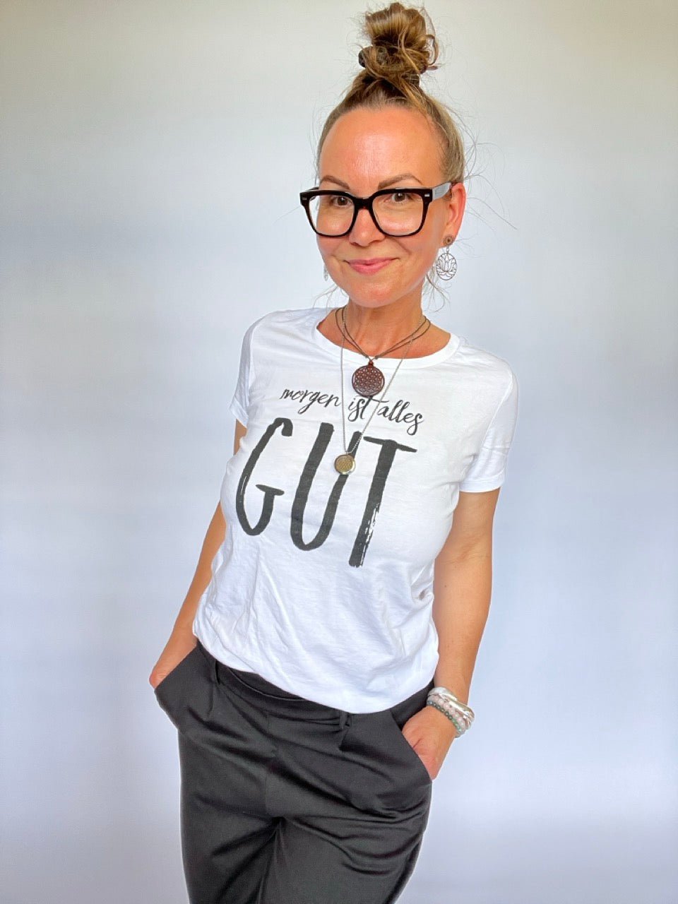 Shirt Edelmädel Premium ''Morgen ist alles GUT'' - FROLLEIN KÄTHE Shop