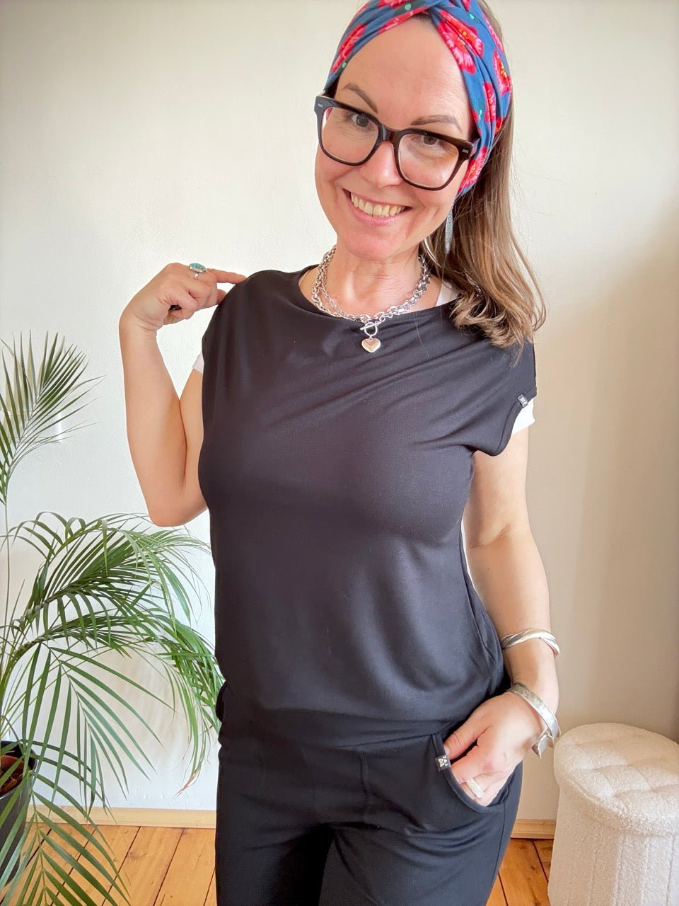 Shirt Flow Girl Schwarz - FROLLEIN KÄTHE Shop