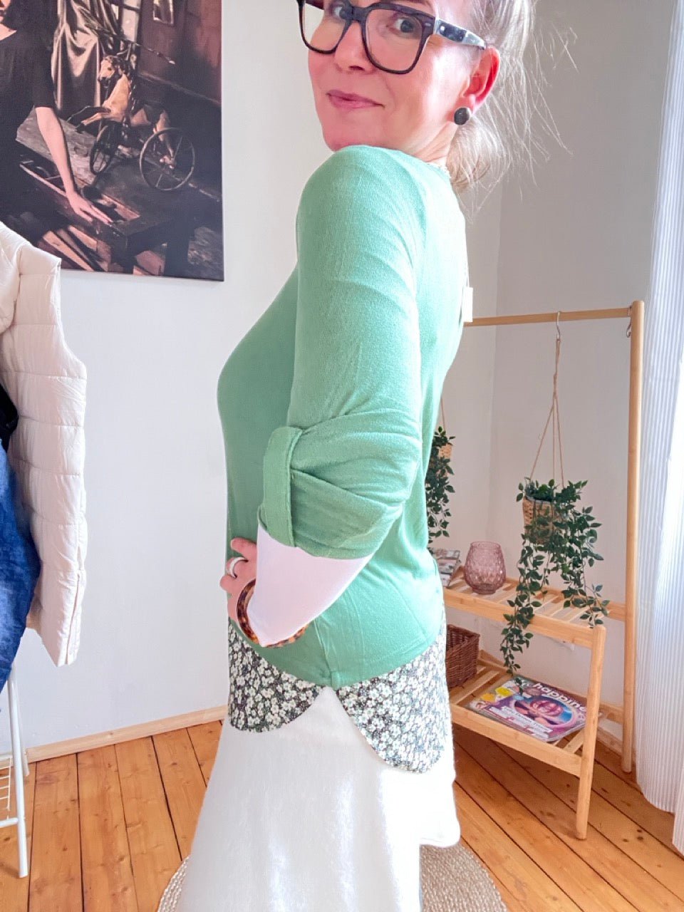 Shirt Langarm Blusenstyle Blümchen Grün - FROLLEIN KÄTHE Shop