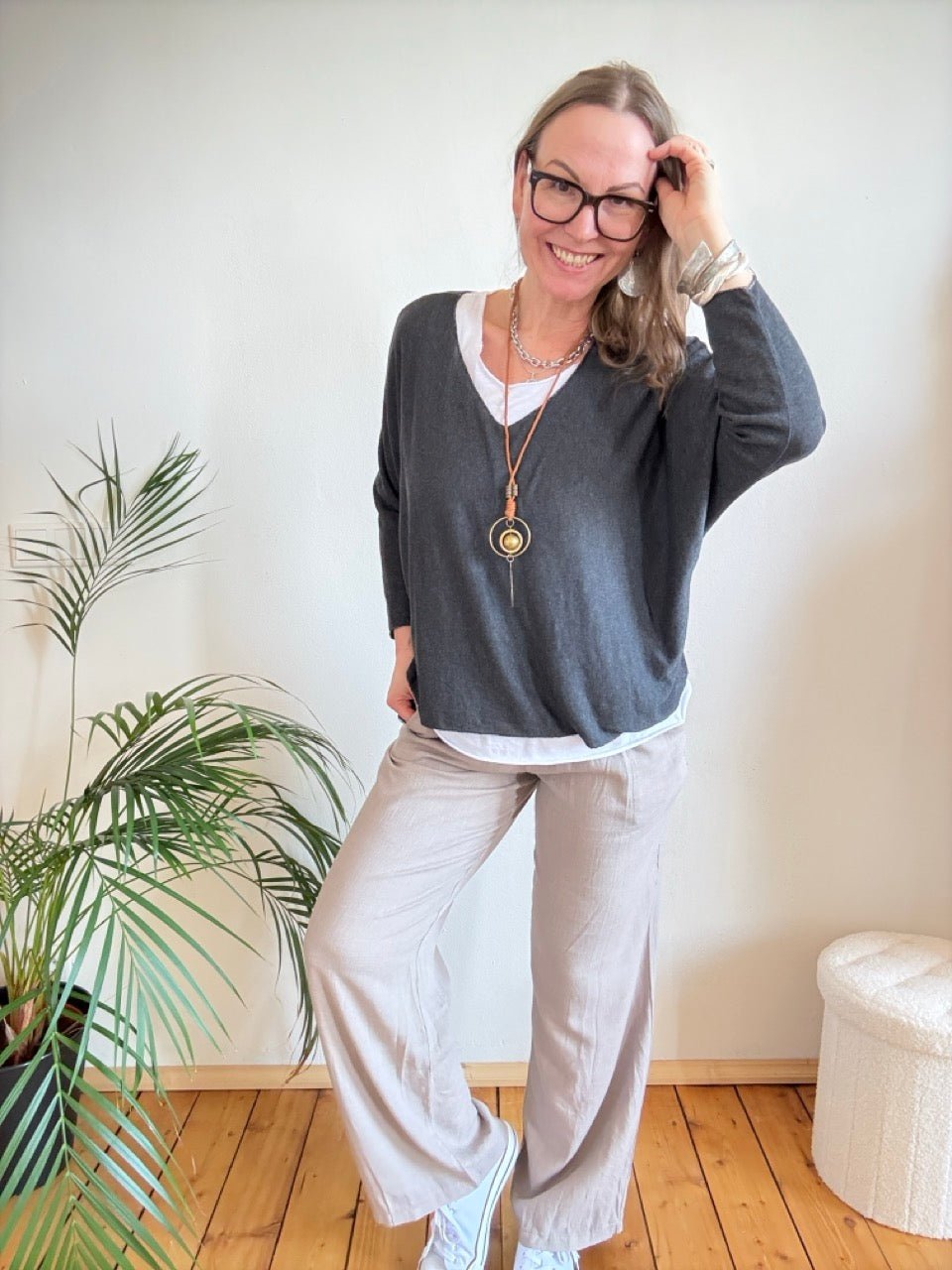 Shirt Langarm Sofie mit Kette Schwarz - FROLLEIN KÄTHE Shop