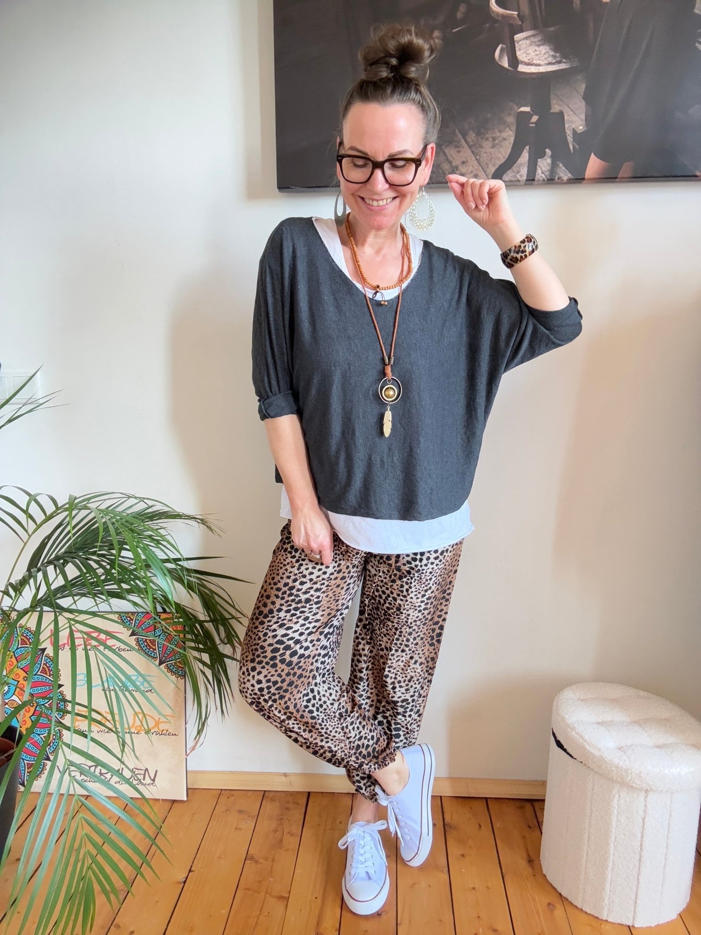 Shirt Langarm Sofie mit Kette Schwarz - FROLLEIN KÄTHE Shop