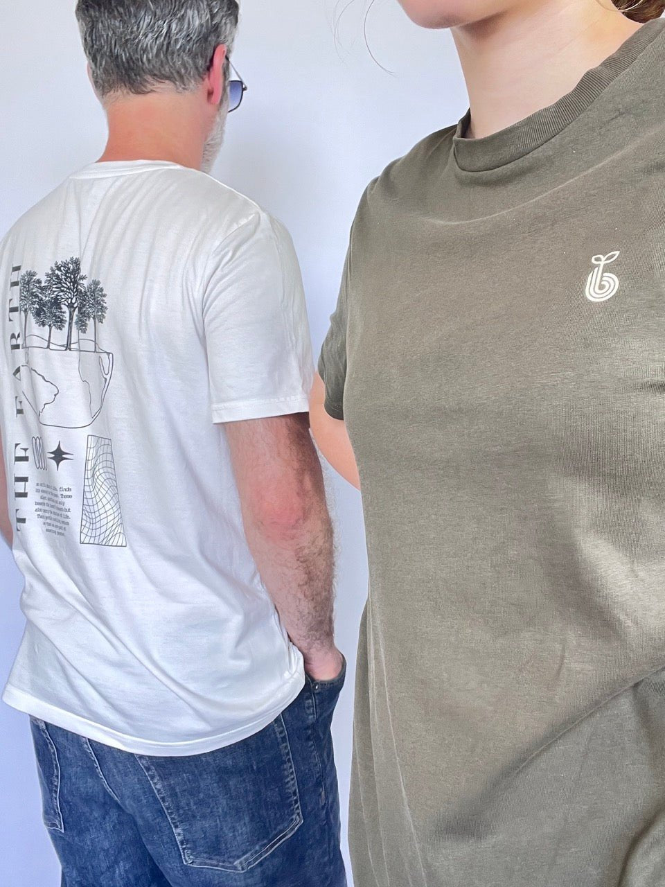 Shirt The Earth Bikeley Khaki NEU! - FROLLEIN KÄTHE Shop