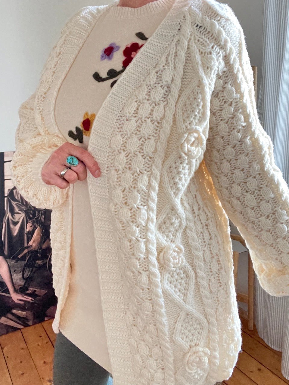 Strickjacke Blütezeit Wollweiß - FROLLEIN KÄTHE Shop