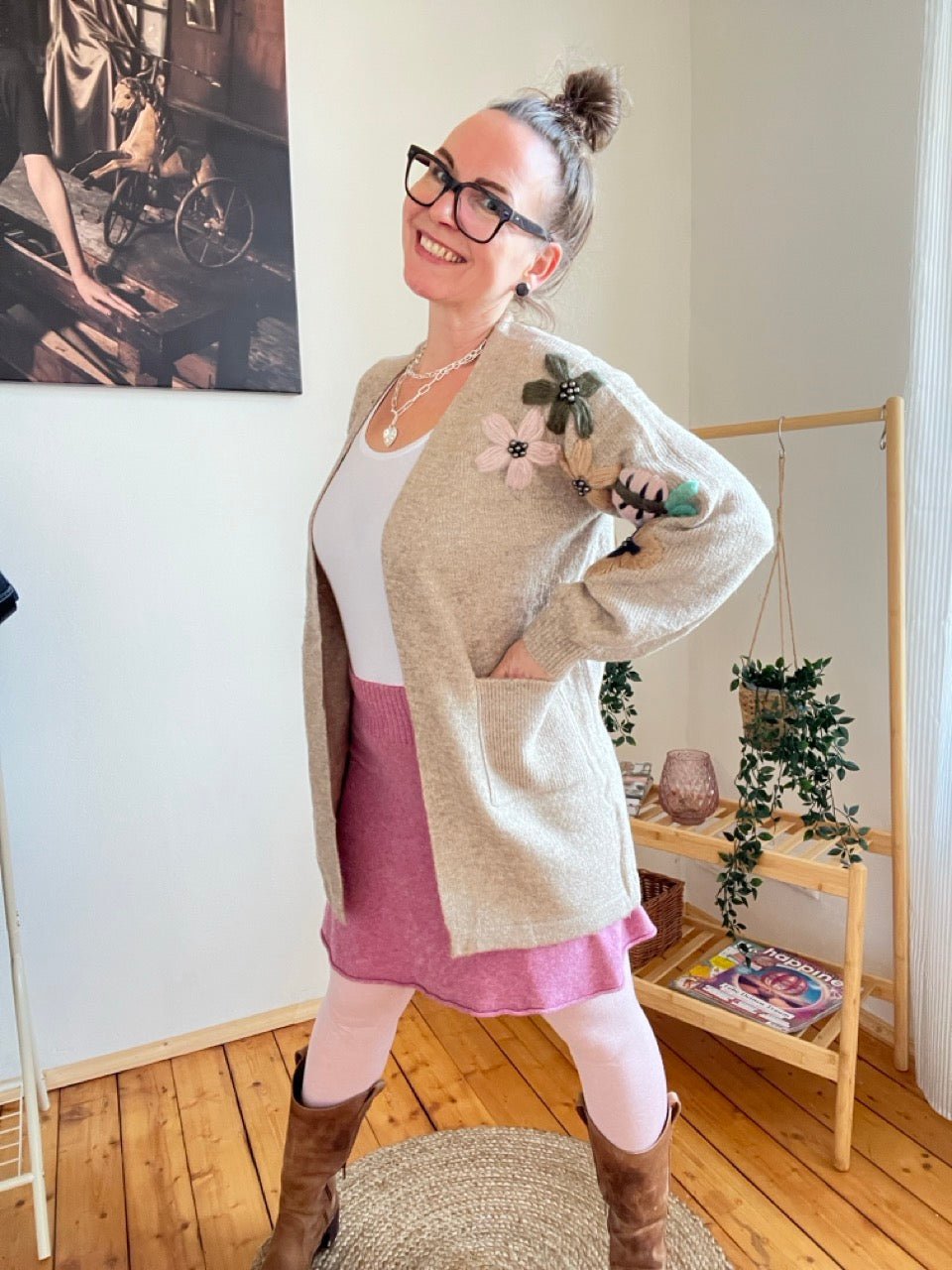 Strickjacke Flora Taupe - FROLLEIN KÄTHE Shop