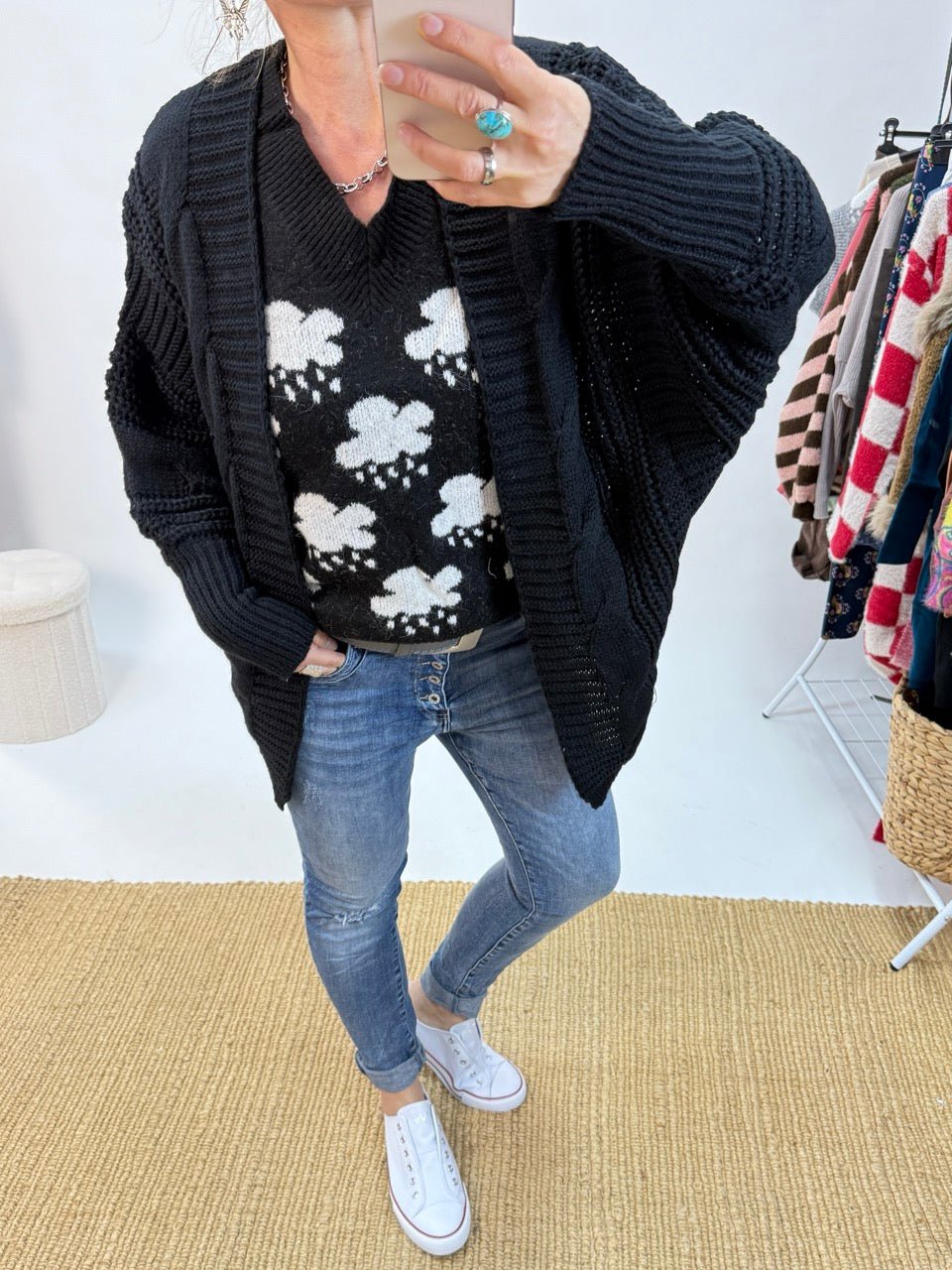 Strickjacke Herzstück Schwarz - FROLLEIN KÄTHE Shop