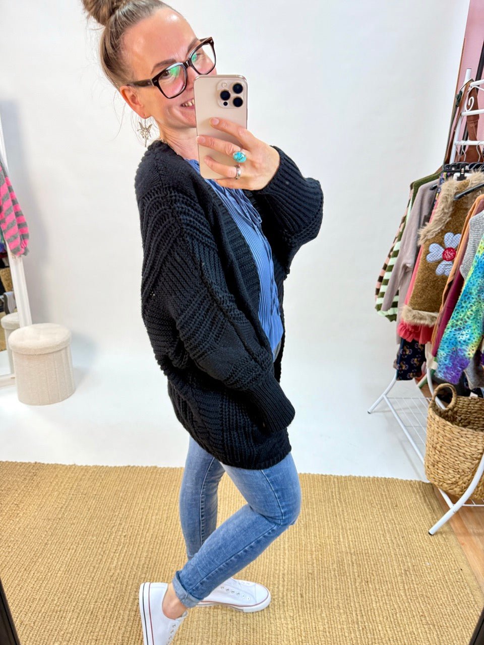 Strickjacke Herzstück Schwarz - FROLLEIN KÄTHE Shop