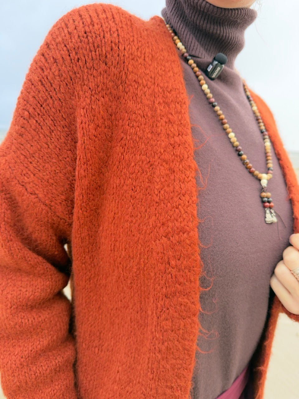 Strickjacke Love & Peace Herbstrot - FROLLEIN KÄTHE Shop