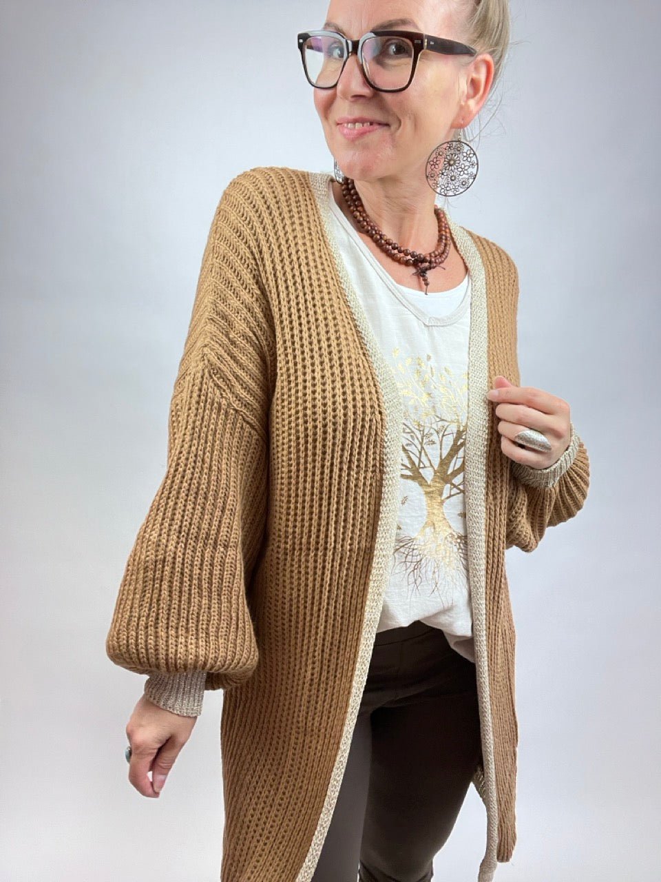 Strickjacke Luna Nougat - FROLLEIN KÄTHE Shop