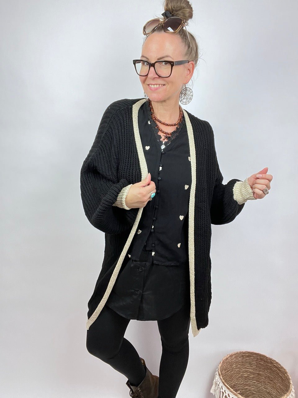 Strickjacke Luna Schwarz - FROLLEIN KÄTHE Shop