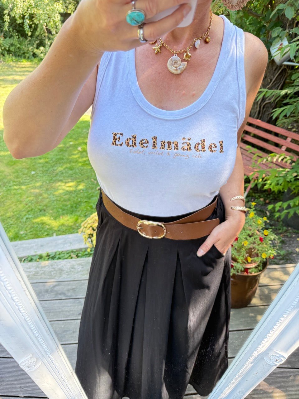Top Edelmädel Organic Logo Leo - FROLLEIN KÄTHE Shop