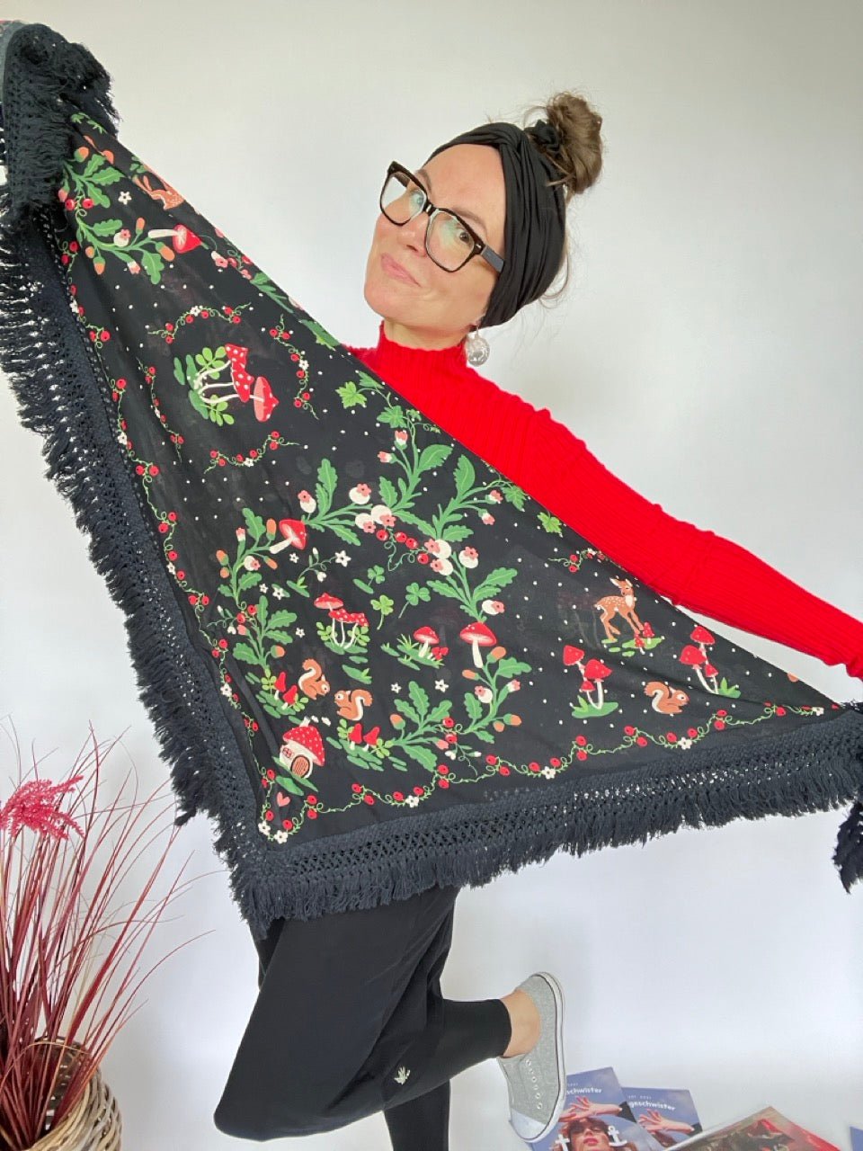 Tuch Mushroom Love Schwarz - FROLLEIN KÄTHE Shop